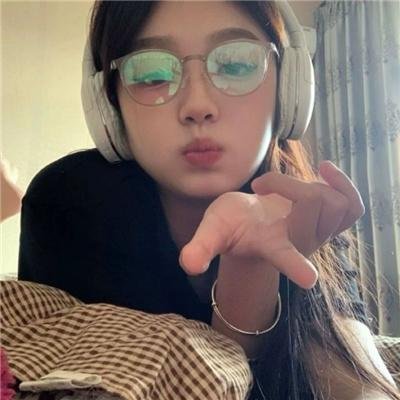 蓬门碧玉红颜泪
